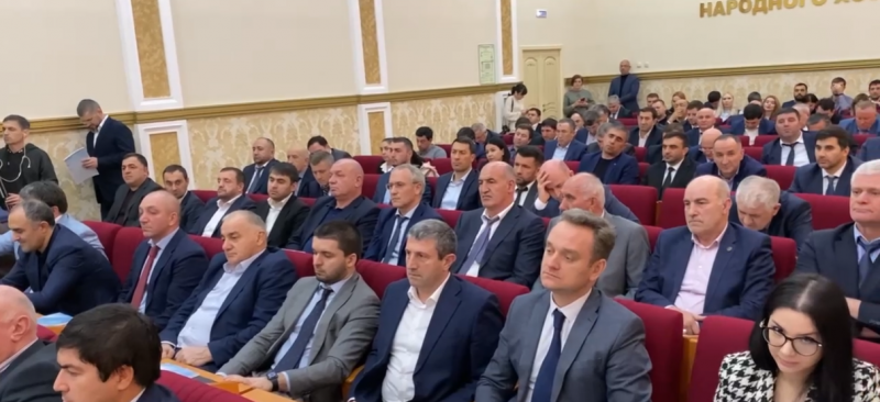 Заместитель начальника Управления Правительства Республики Дагестан по вопросам переселения лакского населения Новолакского района на новое место жительства и восстановления Ауховского района Магомедов Исмаил принял участие в совещании по НСПД
